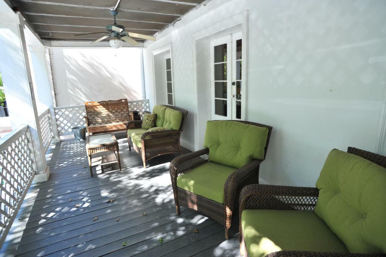 Schmitz Bed & Breakfast New Braunfels Buitenkant foto