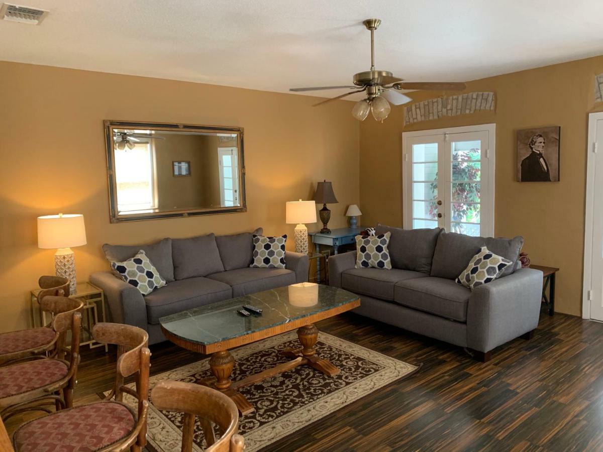 Schmitz Bed & Breakfast New Braunfels Buitenkant foto